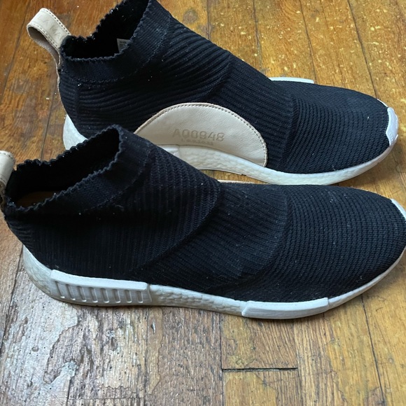 Adidas Shoes - Picture 1 of 3